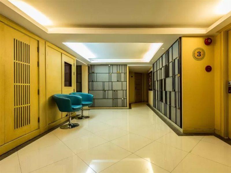 Upar Hotels Sukhumvit 11 Nana Бангкок Экстерьер фото